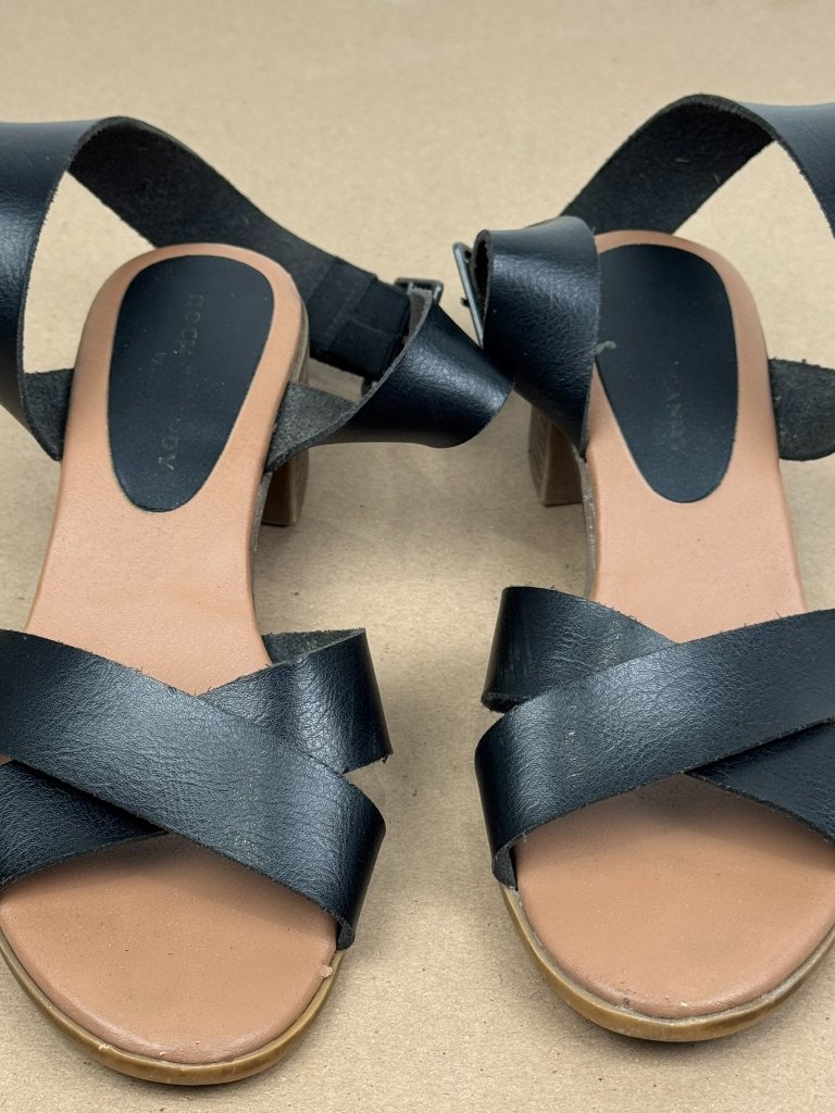 Rock & Candy Women's Size 7 Black Cross Strap Block Heel Sandals Ankle Strap